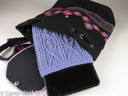 Carrie Wolf - Crochet Kindle Fire Cover Pattern